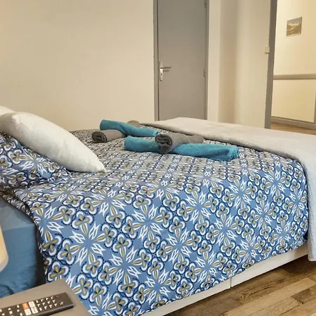 ❂ Les Logis De La Tremoille ❂ Cozy ❂ Netflix ❂ *