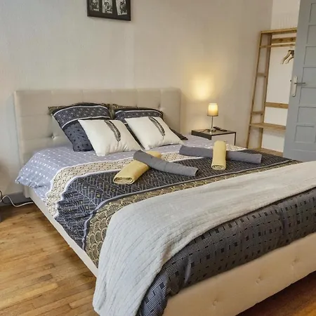 ❂ Les Logis De La Tremoille ❂ Cozy ❂ Netflix ❂ *