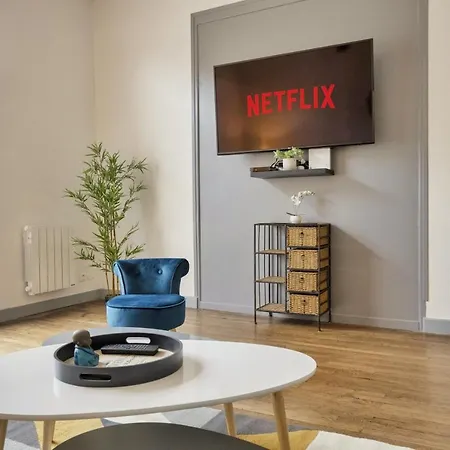 ❂ Les Logis De La Trémoille ❂ Cozy ❂ Netflix ❂ *