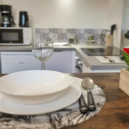 Appartement ❂ Les Logis De La Trémoille ❂ Cozy ❂ Netflix ❂ Thouars