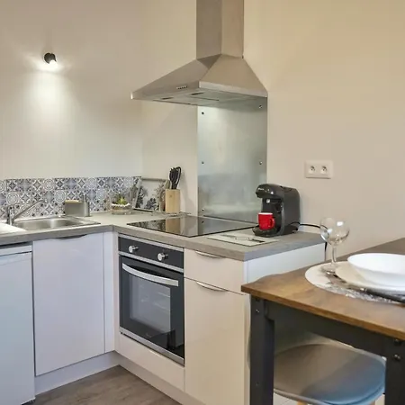 ❂ Les Logis De La Trémoille ❂ Cozy ❂ Netflix ❂ Appartement