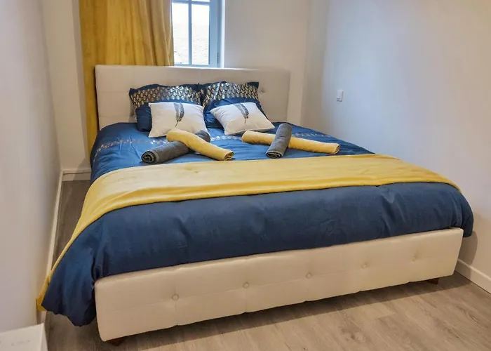 ❂ Les Logis De La Tremoille ❂ Cozy ❂ Netflix ❂ Apartment Thouars